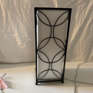 Set of 2 Modern Lamps